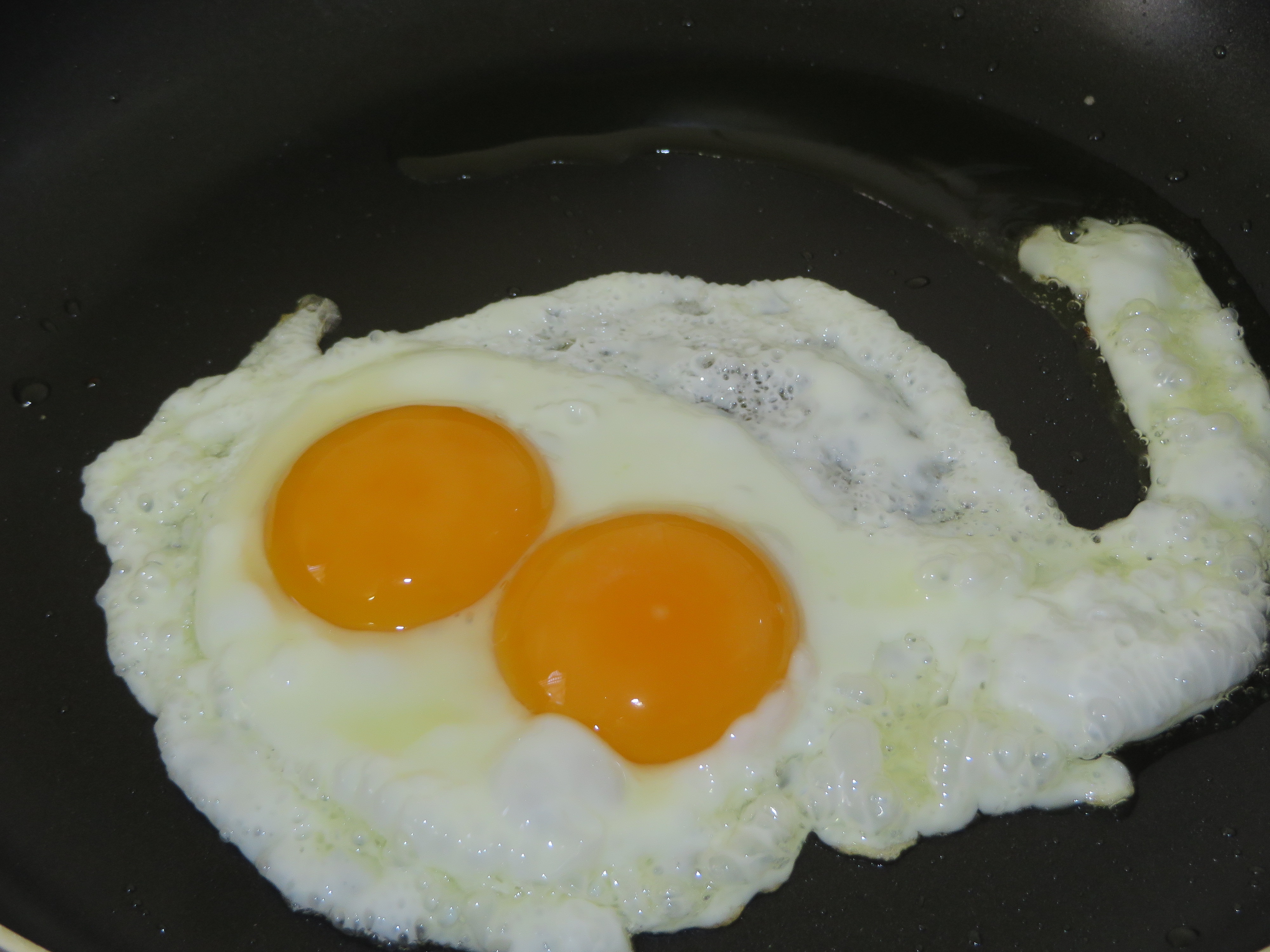 fried twin eggs