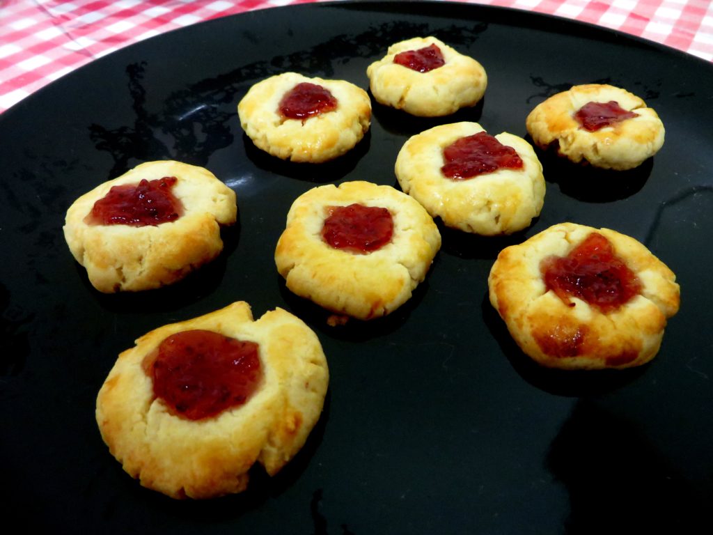 jam tarts from leftover pastry dough